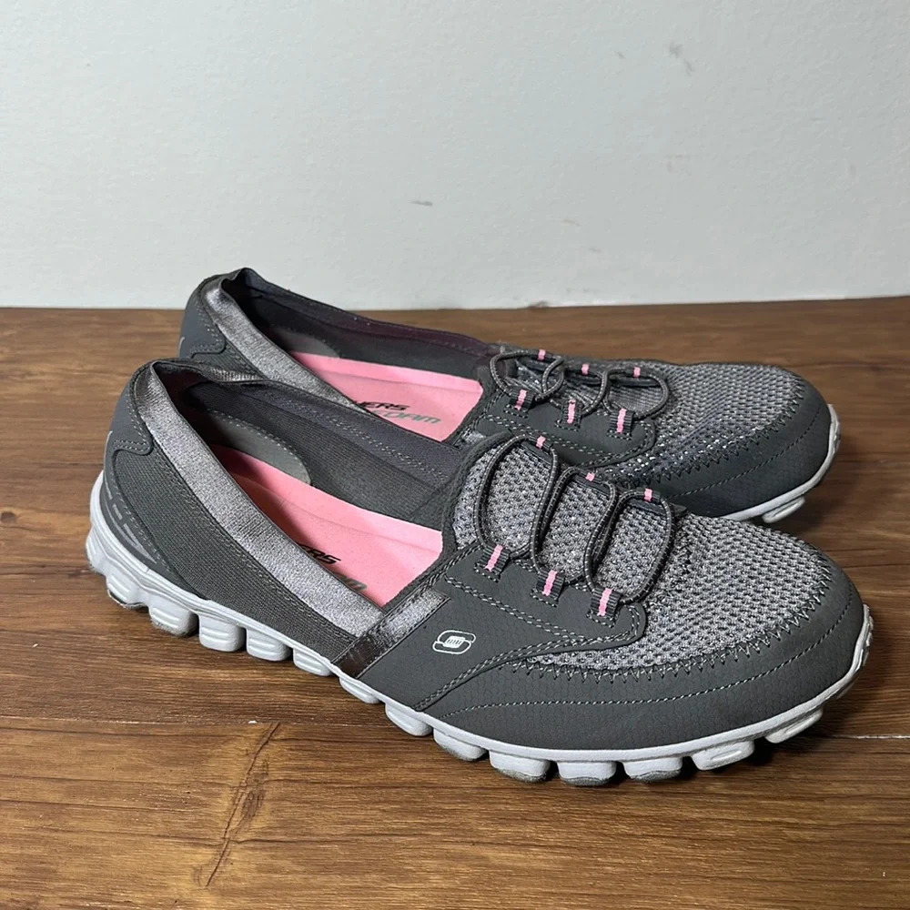 Skechers Gray Pink Sparkles Lightweight Memory Foam Slip On Shoes Women's 11 - Picture 1 of 12